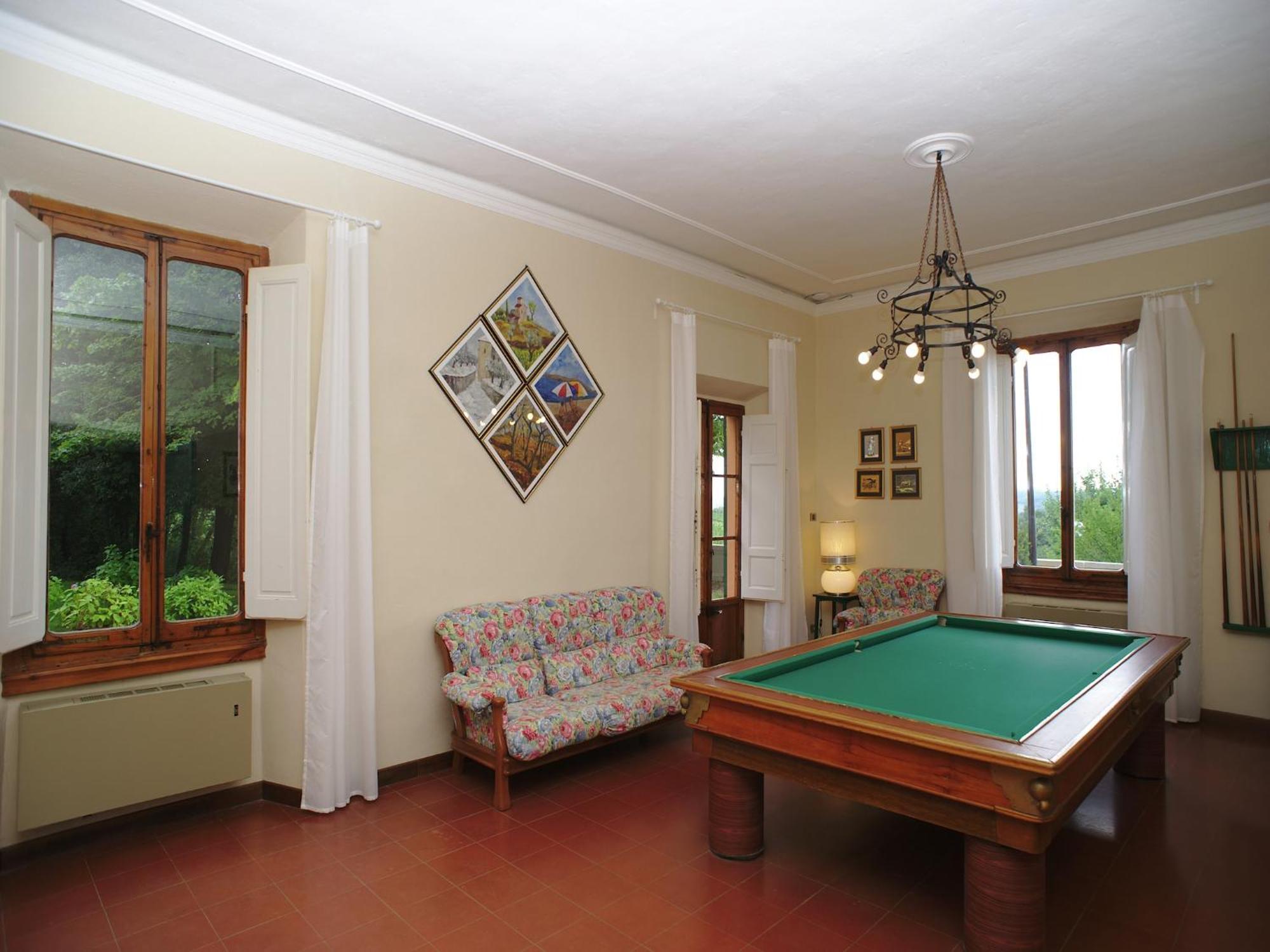 Lovely Holiday Home In Montefiridolfi With Hill View Extérieur photo